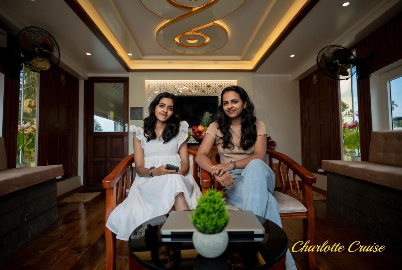 Charlotte Cruise House Boat Hotel Alappuzha Kültér fotó