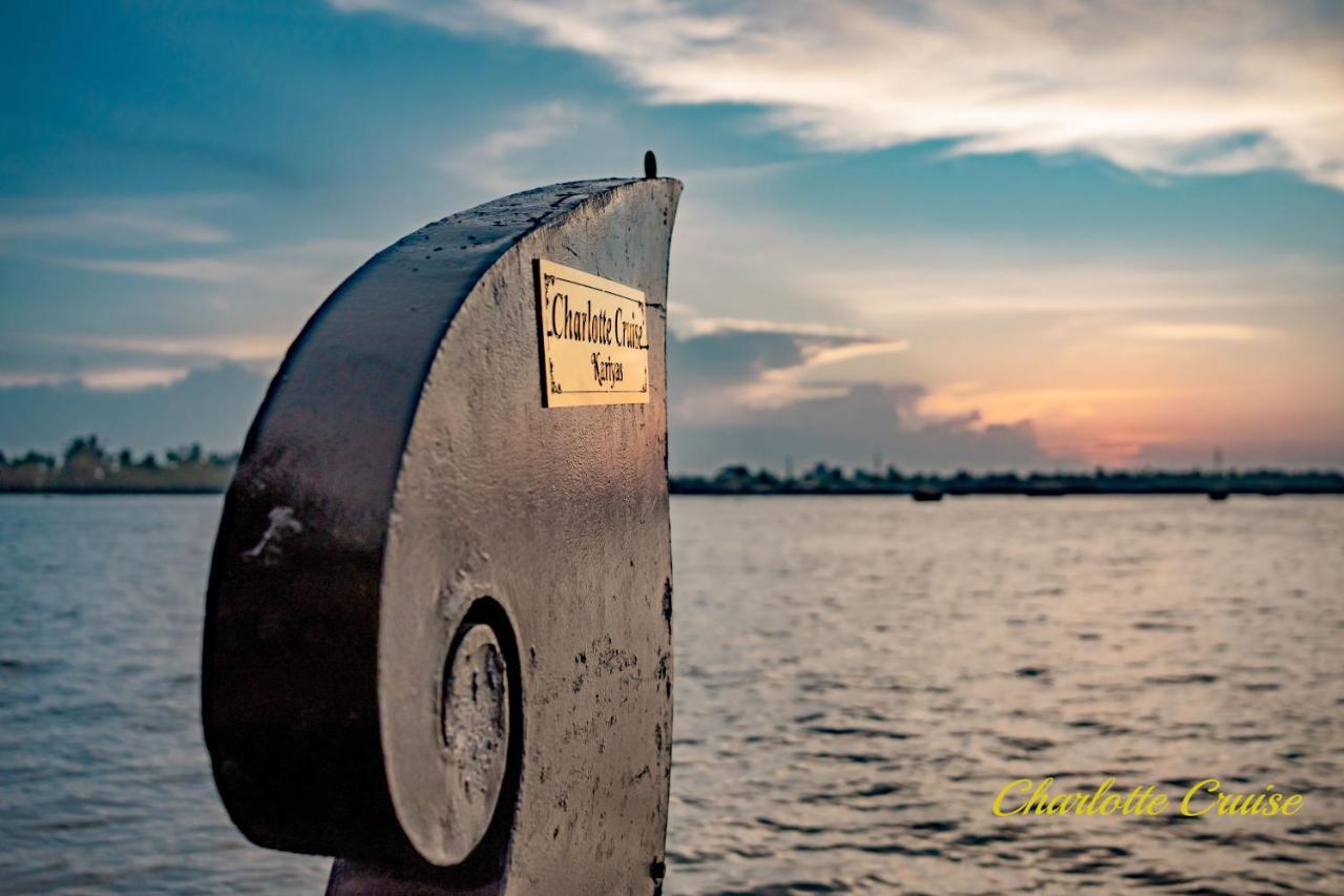 Charlotte Cruise House Boat Hotel Alappuzha Kültér fotó