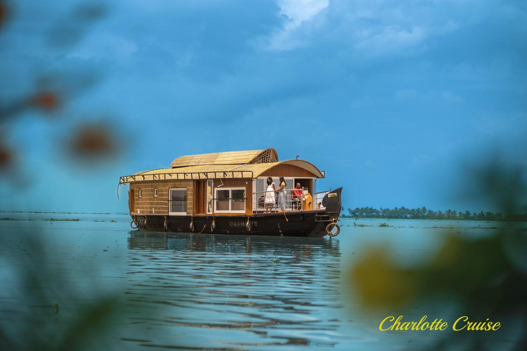 Charlotte Cruise House Boat Hotel Alappuzha Kültér fotó