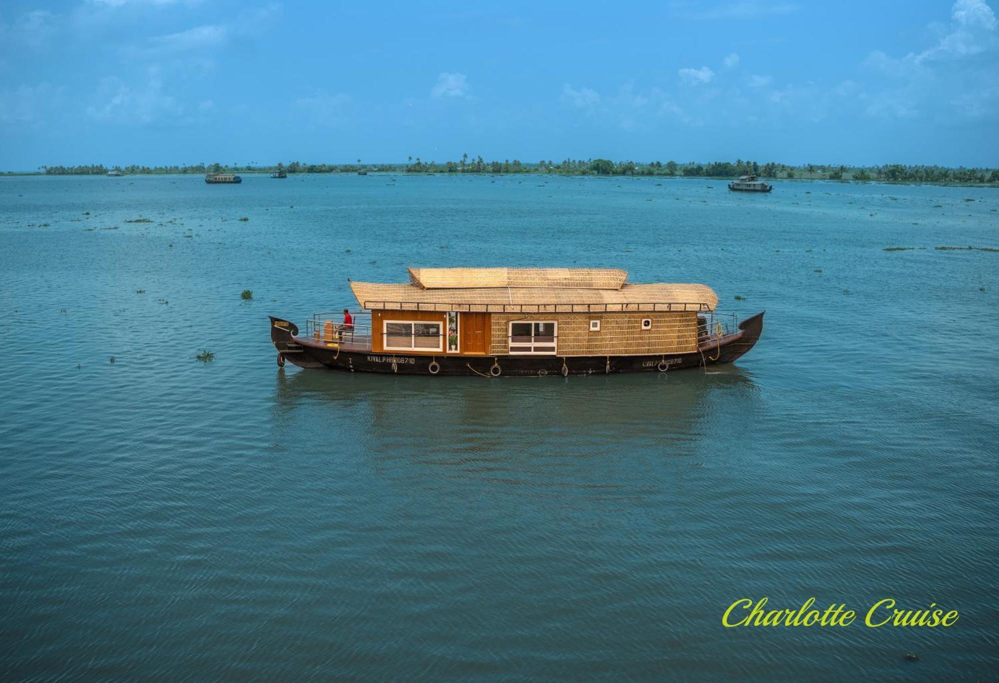 Charlotte Cruise House Boat Hotel Alappuzha Kültér fotó