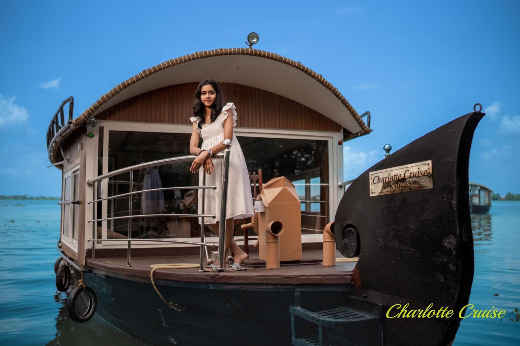 Charlotte Cruise House Boat Hotel Alappuzha Kültér fotó